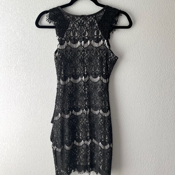 Black Lace Bodycon Mini Dress High Neck Eyelash Trim Cocktail Party Size Small - Picture 3 of 4